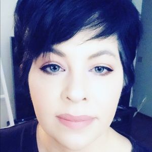 Meet your Posher, Paula